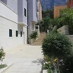 With A Parking Space - 3751 *