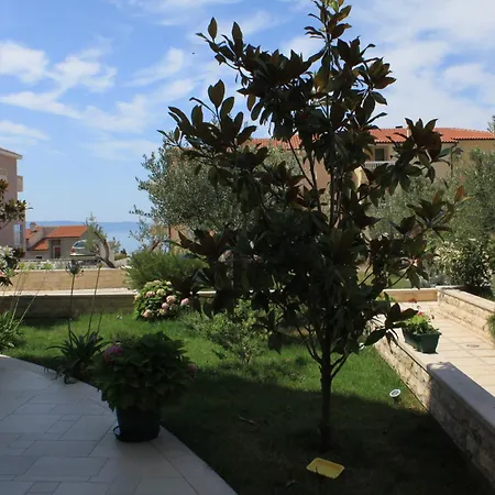 Apartamento With A Parking Space - 3751 *